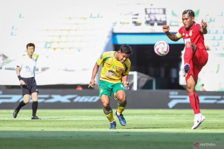 Toni Firmansyah Terus Jalani Program Latihan Bersama Persebaya
