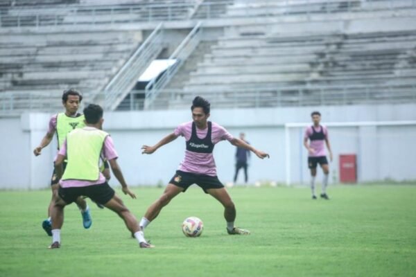 Persik Targetkan Skor Optimal dalam Lima Pertandingan Tersisa