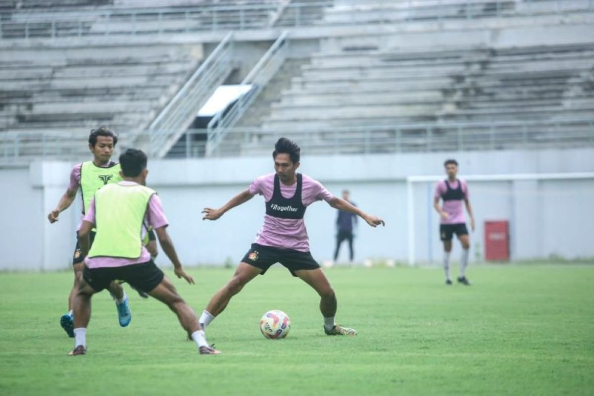 Persik Targetkan Skor Optimal dalam Lima Pertandingan Tersisa