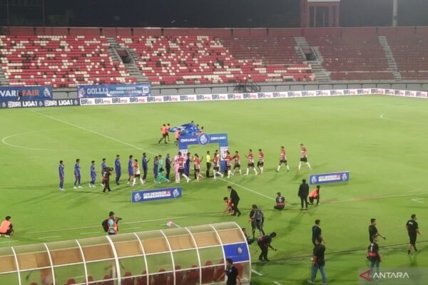 Madura United Menang 1-0 atas Arema FC