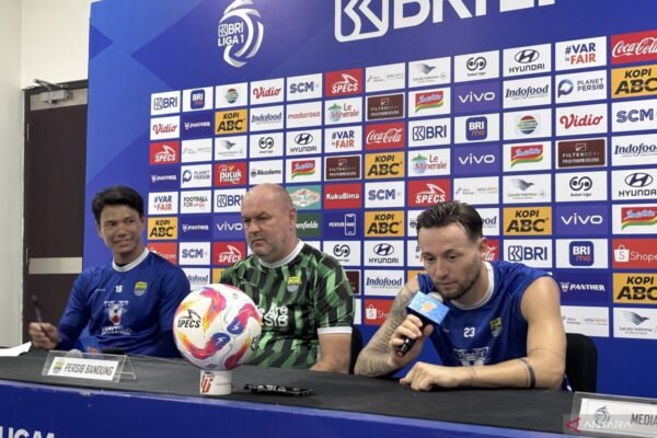 Marc Klok: Setiap Pertandingan adalah Final bagi Persib Bandung Marc Klok: Setiap Pertandingan adalah Final bagi Persib Bandung