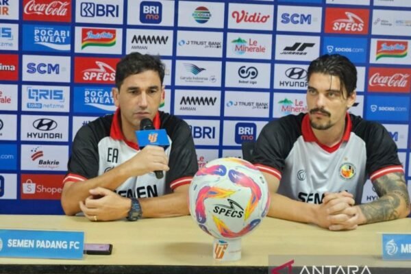 Pelatih Semen Padang Almeida Yakin Dapat Curi Tiga Poin di Markas Persija